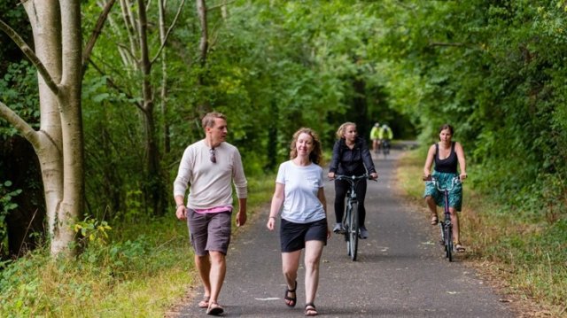 How walking and cycling can help to increase healthy life expectancy
