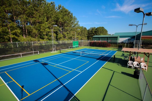 An Important Reminder- Asphalt Courts in Hot Weather