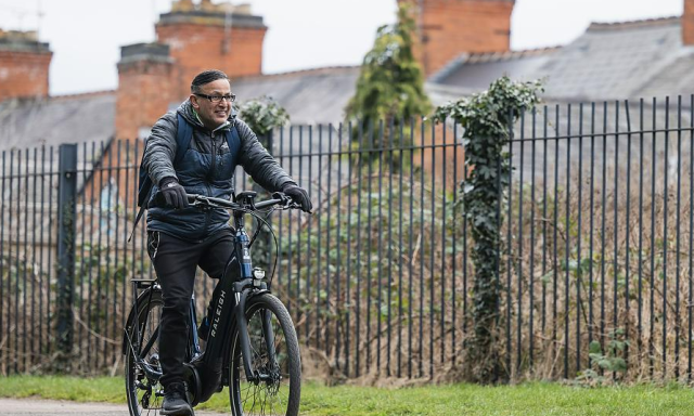 Free e-cycle scheme gives Leicester locals ticket to ride